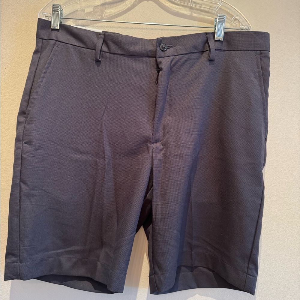 Men’s Charcoal Shorts - Greg Norman - Size W36